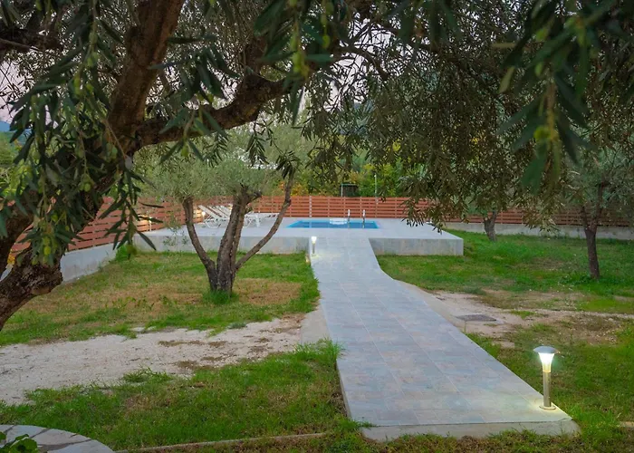 Agrilida Villa *